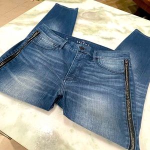 White House Black Market Side Beaded Skinny Ankle 12